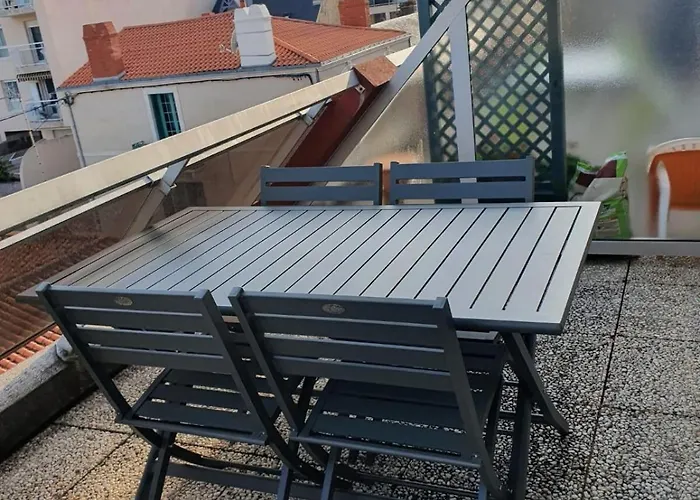 A 2 Mn Du Remblai, De La Et Des Commerces 公寓 *