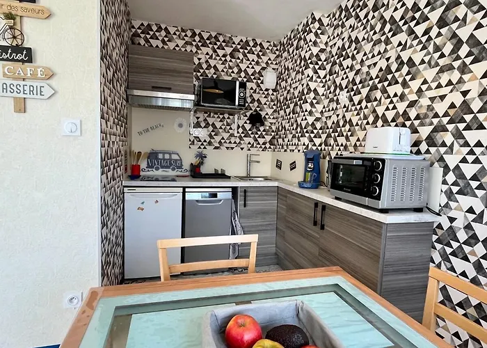 A 2 Mn Du Remblai, De La Et Des Commerces 公寓 *